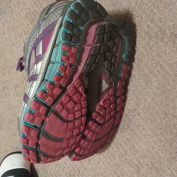 Shoes - Picture 3 of 3